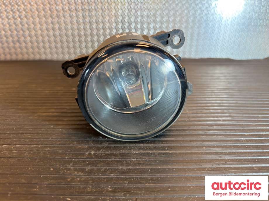 Tåkelykt høyre foran til Mitsubishi Pajero 2007-2016 (Type IV, Fase 1) (MITSUBISHI|8321A034|)