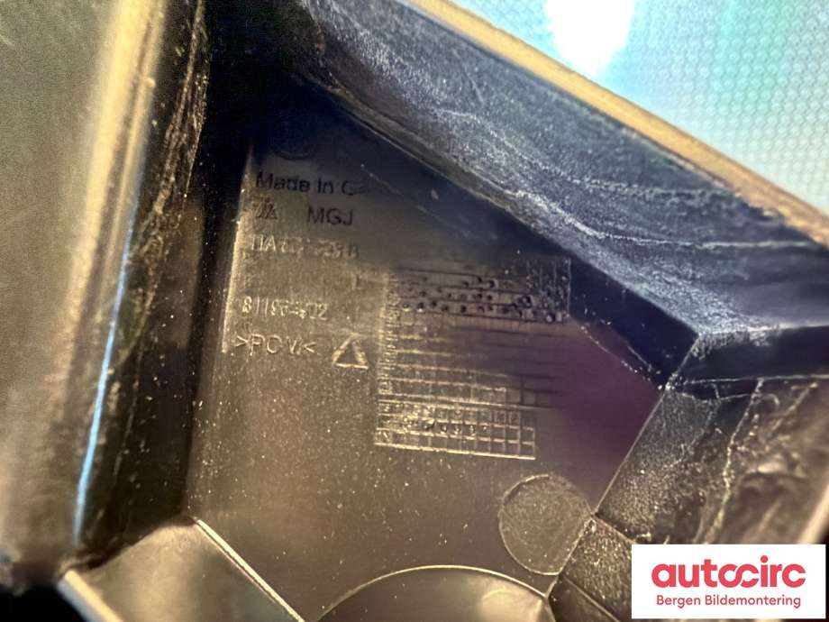 Diverse deler til VW ID.5 2022-->>  (VOLKSWAGEN|11A 807 393 B|)