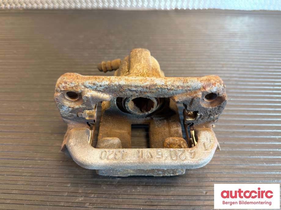 Bremsecaliper høyre bak til Nissan Leaf 2011-2017 (Type I) (NISSAN|440013NK0A|)