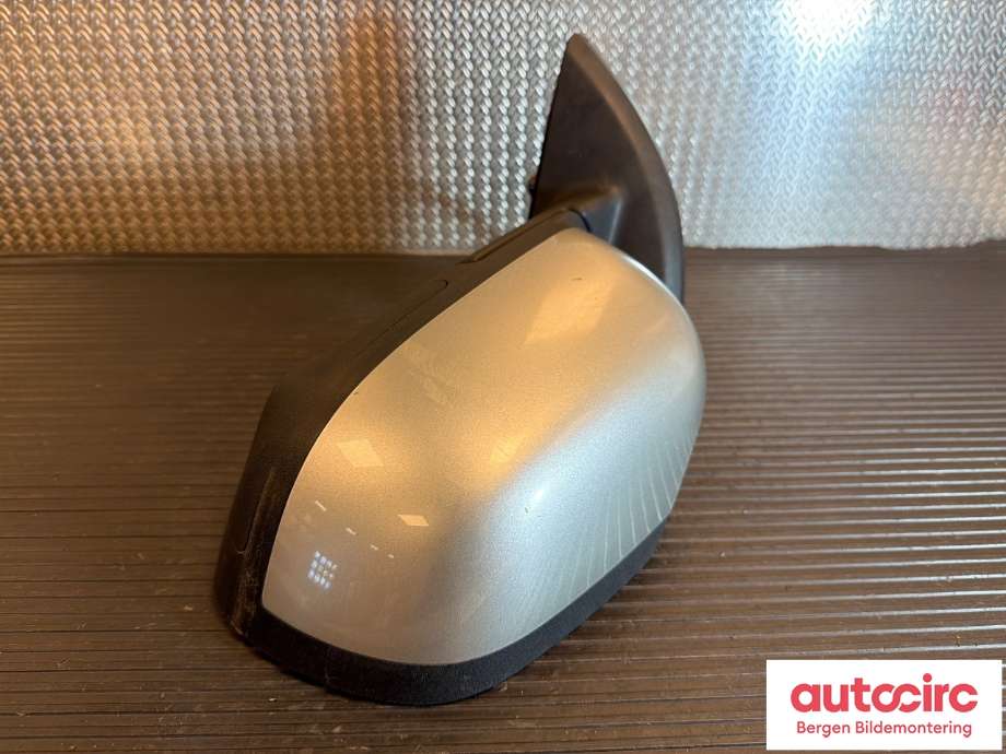 Speil venstre til Nissan Leaf 2011-2017 (Type I) (NISSAN|963023NL3B|963023NL4B|)