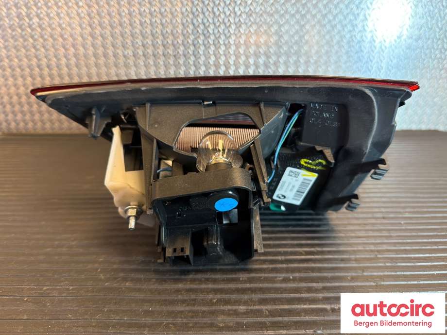 Baklykt venstre indre til BMW X4 2014-2018 (F26) (F26) (BMW|63217331283|)