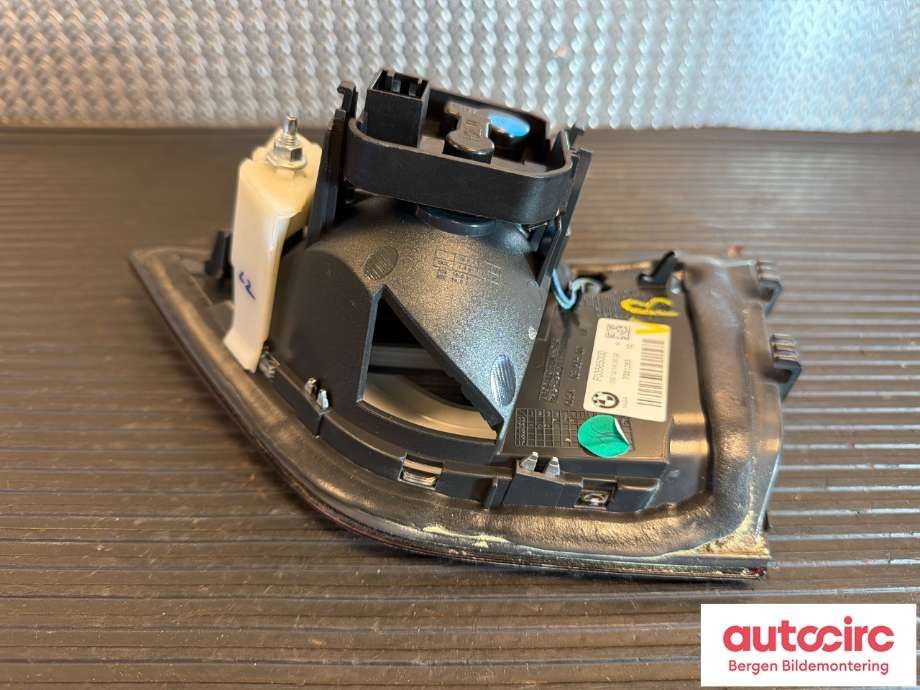 Baklykt venstre indre til BMW X4 2014-2018 (F26) (F26) (BMW|63217331283|)