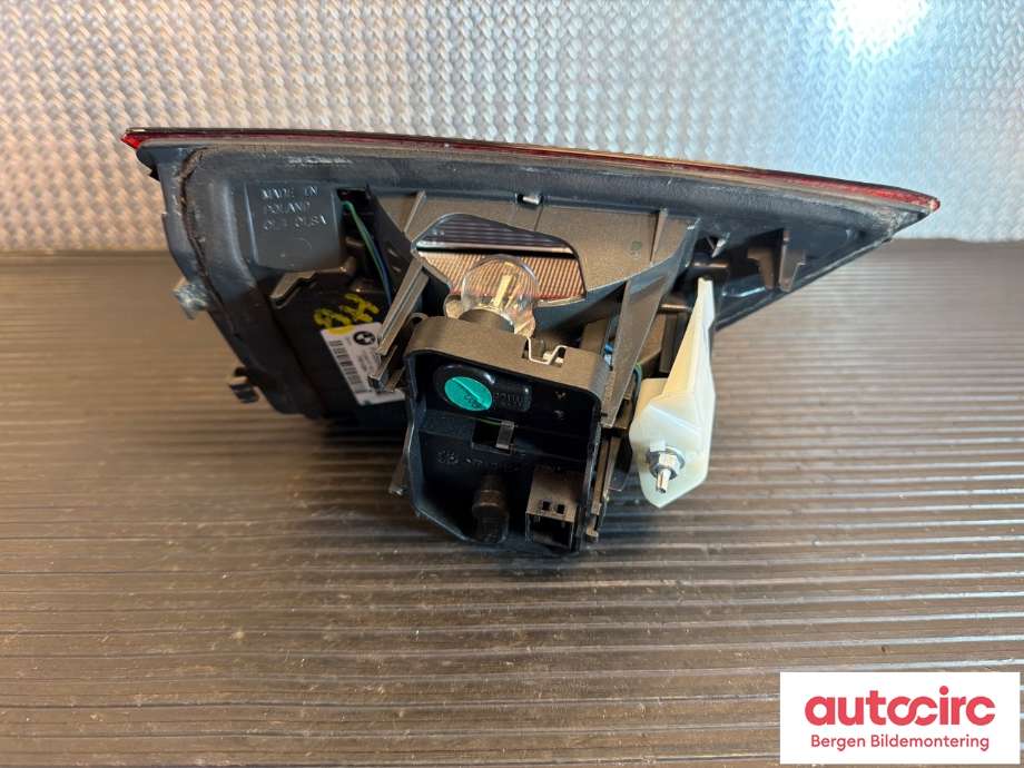 Baklykt høyre indre til BMW X4 2014-2018 (F26) (F26) (BMW|63217331284|)