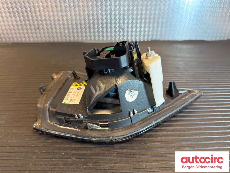 Baklykt høyre indre til BMW X4 2014-2018 (F26) (F26) (BMW|63217331284|)