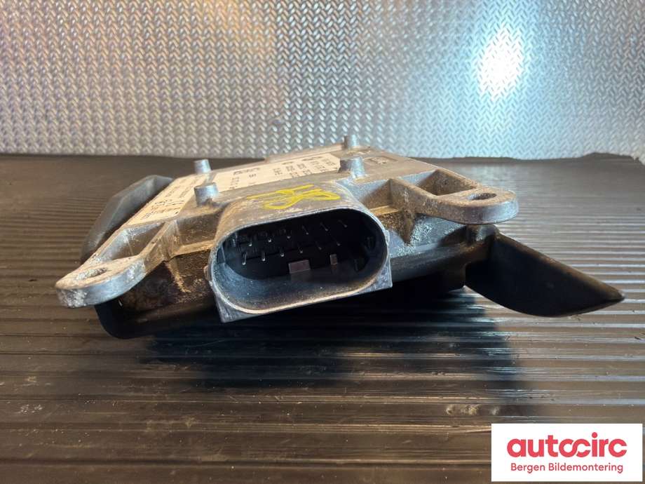 Sensor radar til BMW X4 2014-2018 (F26) (F26) (BMW|66326873289|)