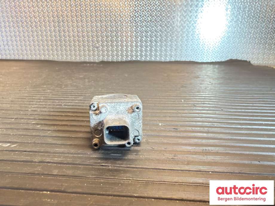 Kamera til BMW X4 2014-2018 (F26) (F26) (BMW|66 53 9 475 687|)