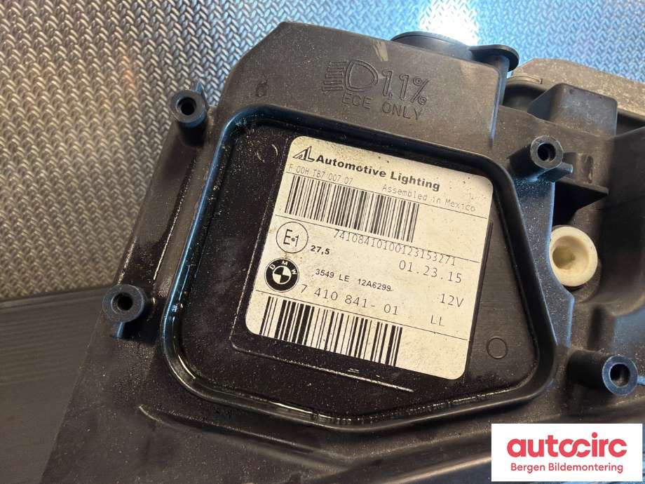 Frontlykt venstre halogen til BMW X4 2014-2018 (F26) (F26) (BMW|63 11 7 401 143|)