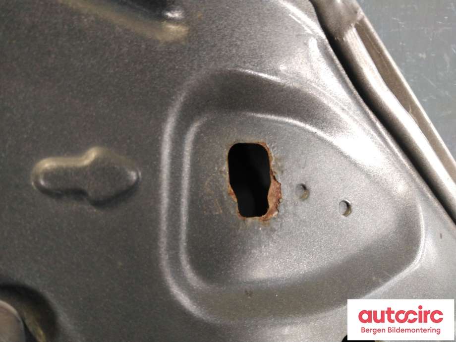 Panser til VW Tiguan 2011-2016 (Type I, Fase 2) (VOLKSWAGEN|5N0 823 031 D|)