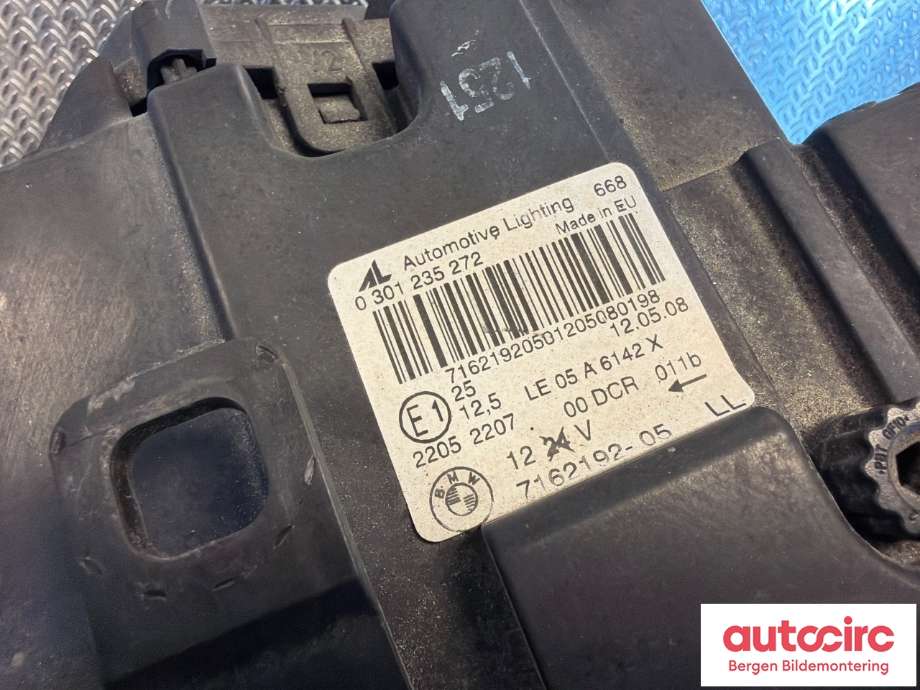 Frontlykt høyre halogen til BMW X3 2007-2010 (Fase 2) (E83) (E83) (BMW|63 12 7 162 190||716219205)