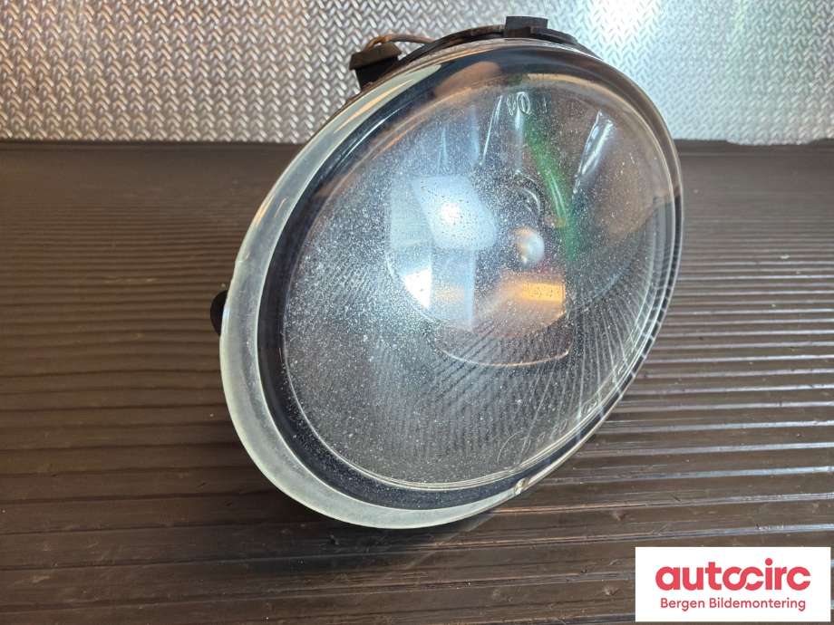 Tåkelykt høyre foran til Audi A6 2008-2011 (Type III, Fase 2) (C6) (C6) (AUDI|4F0 941 700|)
