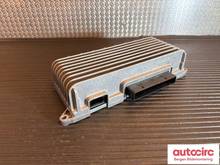 Bilstereo forsterker til Audi A6 2008-2011 (Type III, Fase 2) (C6) (C6) (AUDI|4F0 035 223 N|)