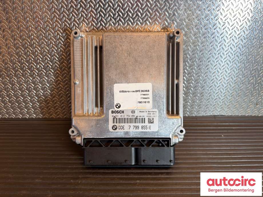 Styreenhet motor til BMW X3 2003-2006 (Fase 1) (E83) (E83) (BMW|13617808125|)