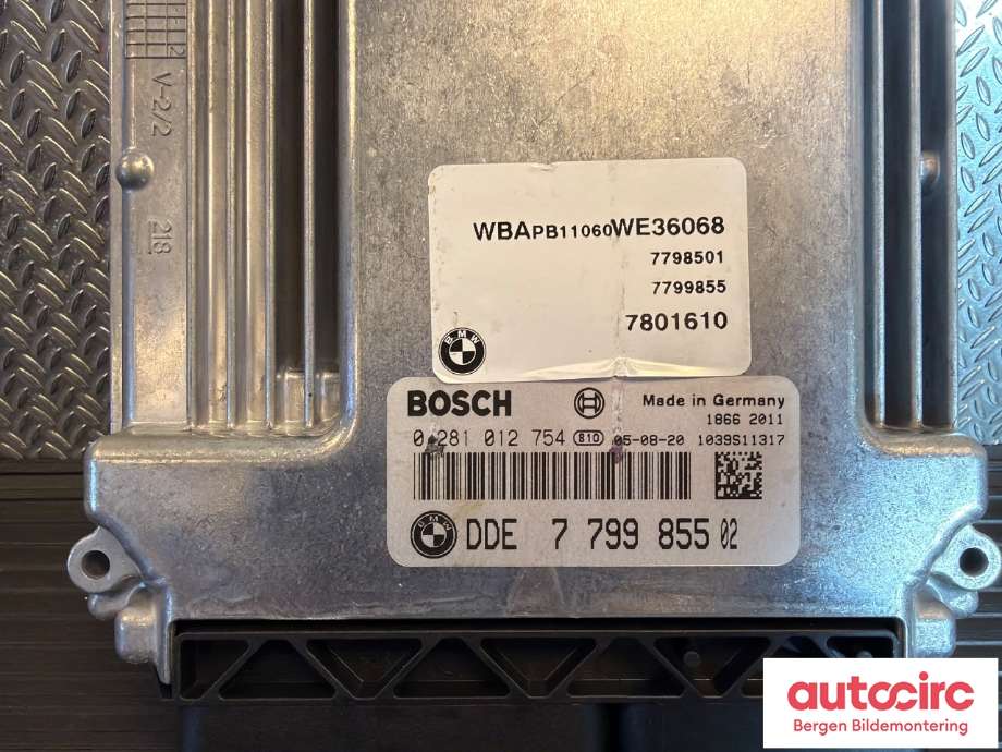 Styreenhet motor til BMW X3 2003-2006 (Fase 1) (E83) (E83) (BMW|13617808125|)