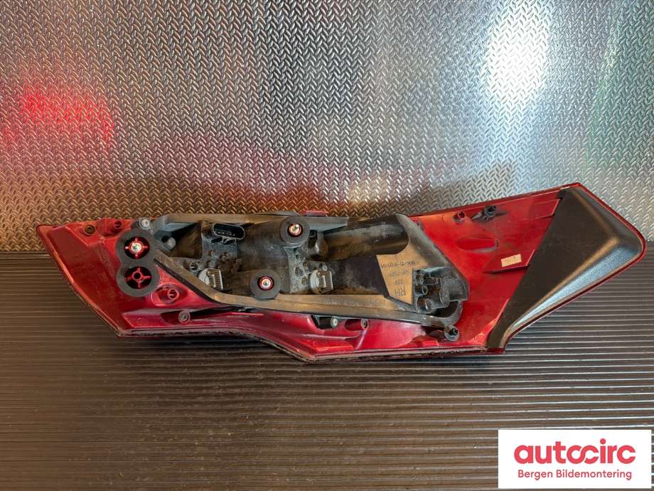 Baklykt høyre til Opel Insignia A 2009-2014  (OPEL|22950974|)