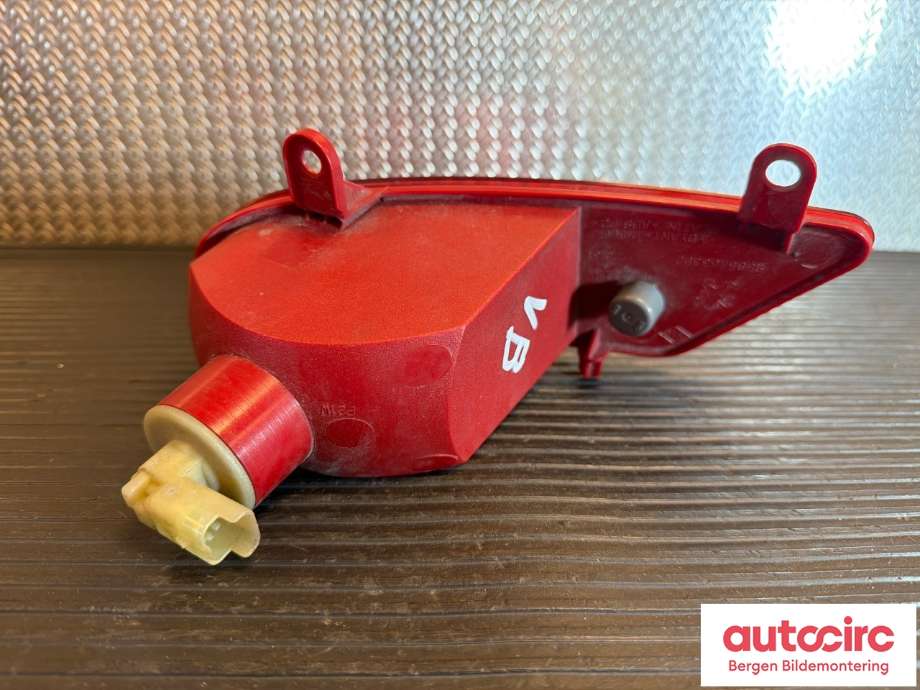 Baklykt fra støtfanger til Peugeot 3008 2009-2016 (Type I)  (PEUGEOT|6350 HG||9685463380)