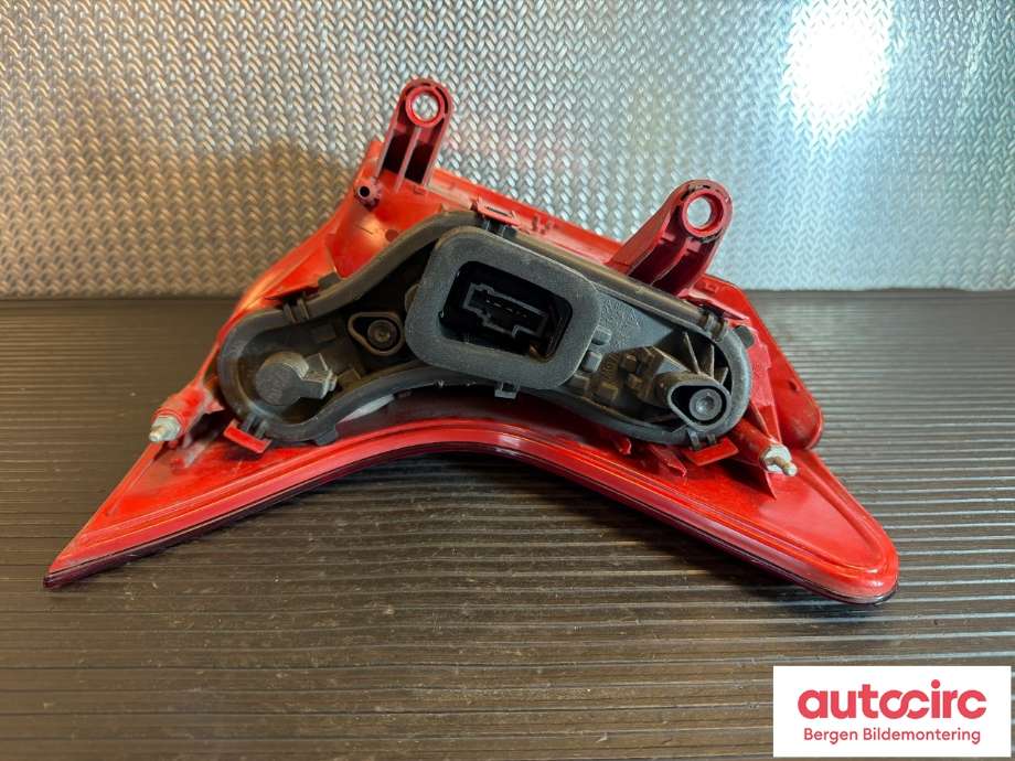 Baklykt venstre til Peugeot 3008 2009-2016 (Type I)  (PEUGEOT|6350 HC||9683460880)