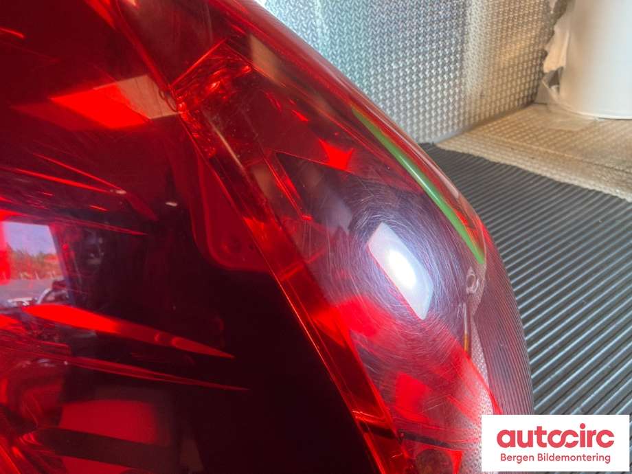 Baklykt venstre til Peugeot 3008 2009-2016 (Type I)  (PEUGEOT|6350 HC||9683460880)