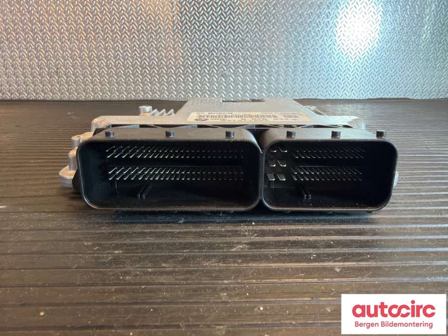 Styreenhet motor til BMW 4-Serie 2013-2020 (F32/F33/F36) (F32/F33/F36) (BMW|13 61 8 586 534||8576344)