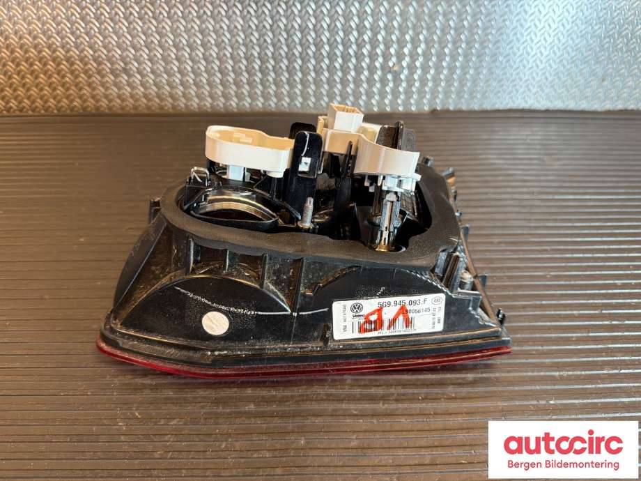 Baklykt venstre indre til VW Golf VII 2012-2017 (Fase 1) (VOLKSWAGEN|5G9 945 093 F||5G9.945.093.F)
