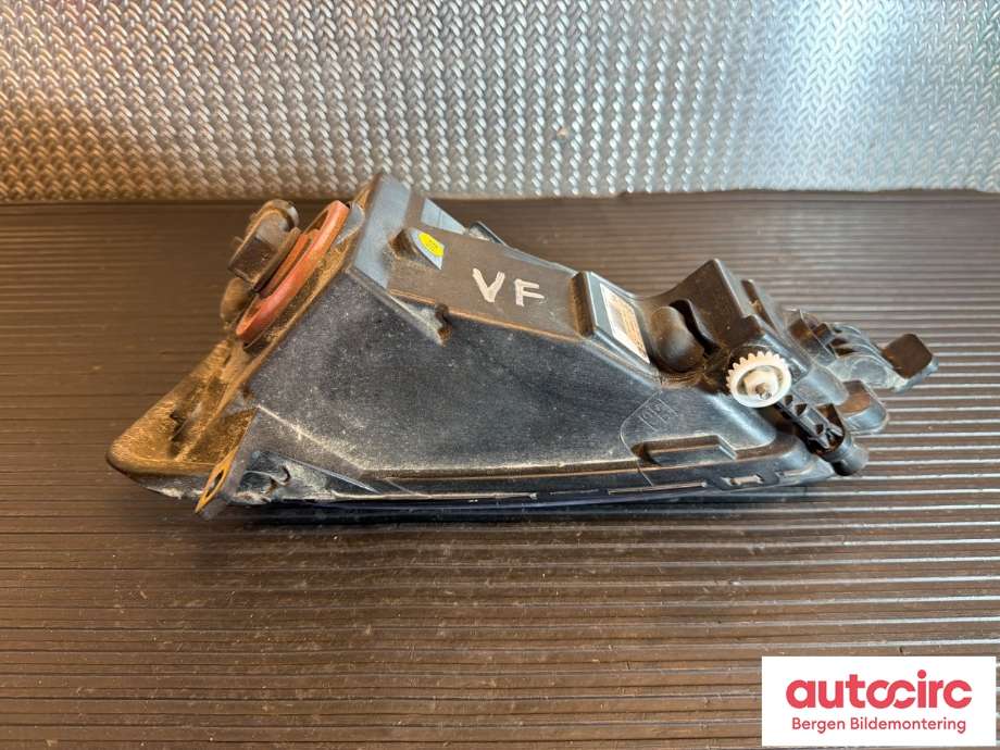 Tåkelykt høyre foran til VW Golf VII 2012-2017 (Fase 1)  (VOLKSWAGEN|510 941 662 D|)