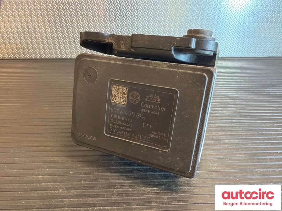 ABS sentral til VW Golf VII 2012-2017 (Fase 1) (VOLKSWAGEN|5Q0 614 517 BK|)