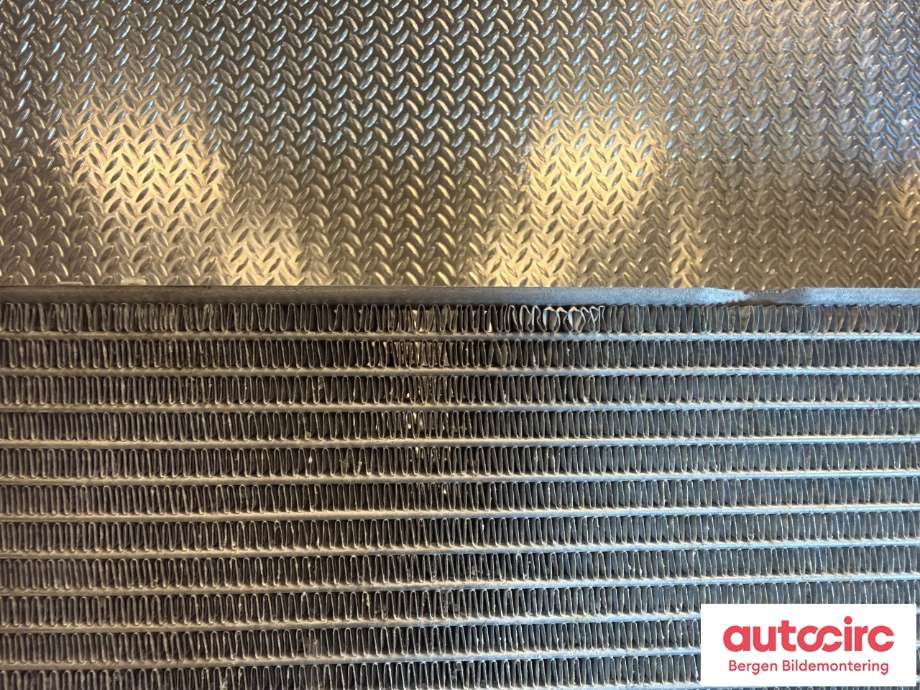Radiator (automat gir) til Mercedes EQA 2021-->> (MERCEDES|A 247 500 00 03|)
