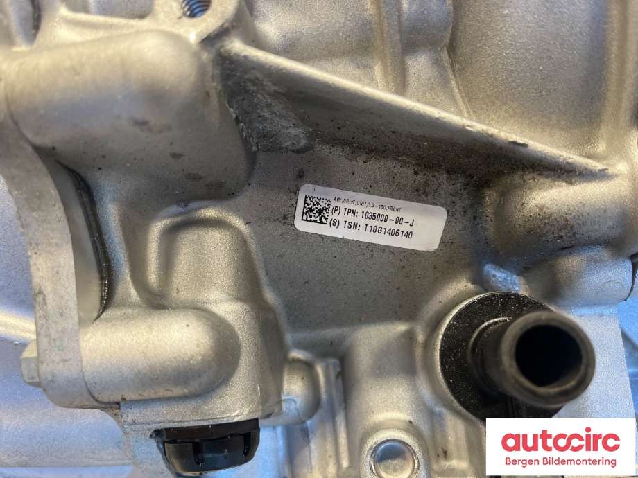 Motor elbil foran til Tesla Model S 2016-2021 (Fase 2) (TESLA|1035000-00-J|)