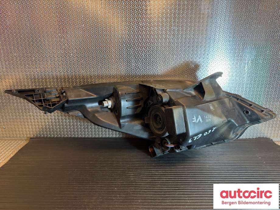Frontlykt venstre halogen til Chevrolet Spark 2011-->>  (CHEVROLET (KR)|95281474|)