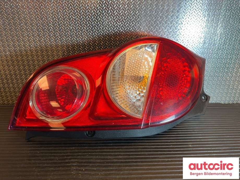 Baklykt venstre til Chevrolet Spark, 2011-->> (CHEVROLET (KR)|95214445)