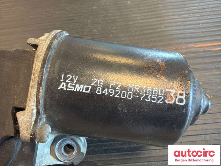 Viskermotor frontrute til Mitsubishi Pajero 2000-2006 (Type III)  (MITSUBISHI|MR388038|)