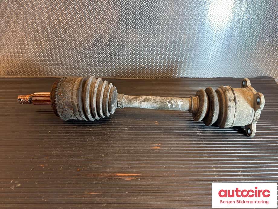 Drivaksel høyre foran til Mitsubishi Pajero 2000-2006 (Type III) (MITSUBISHI|MR453384|)