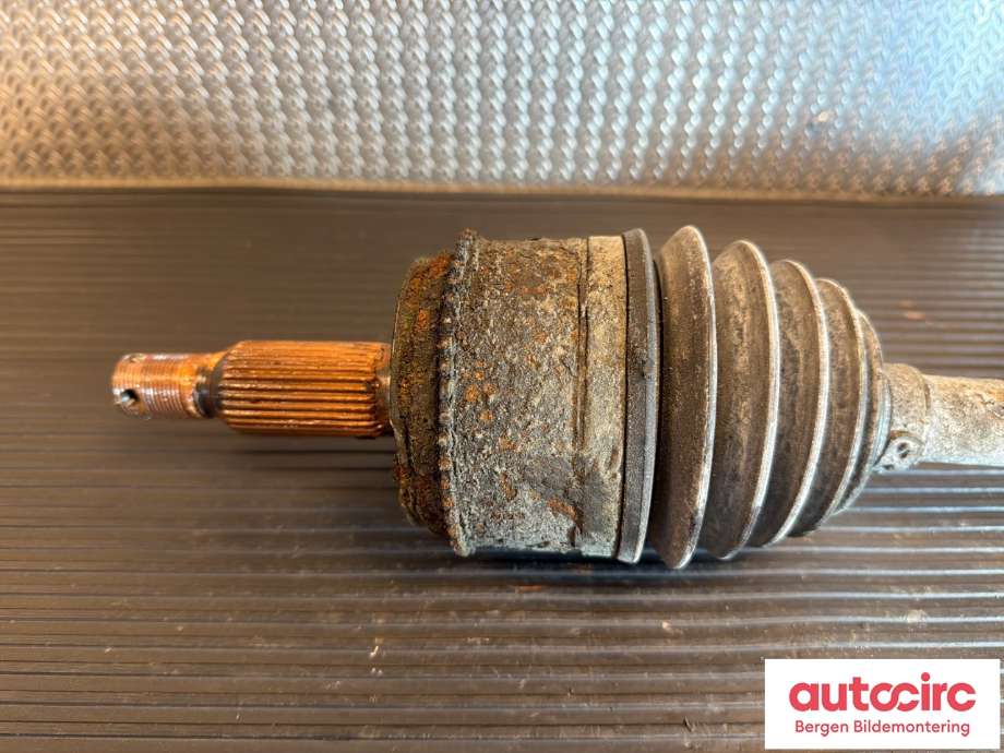 Drivaksel høyre foran til Mitsubishi Pajero 2000-2006 (Type III) (MITSUBISHI|MR453384|)