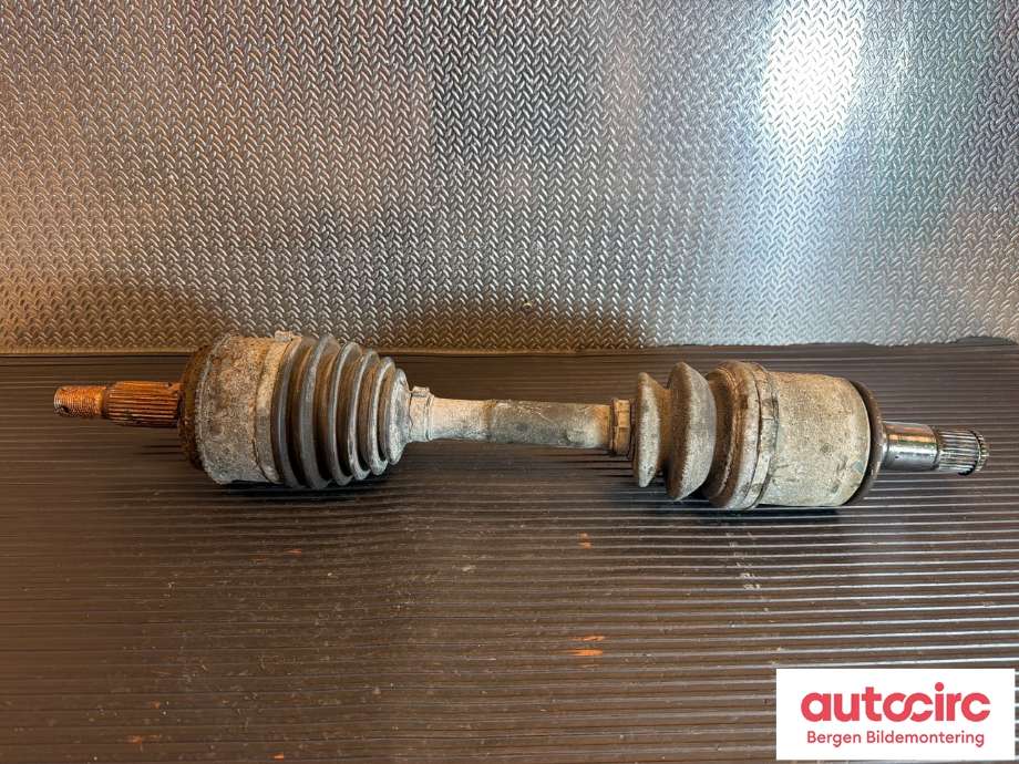 Drivaksel venstre foran til Mitsubishi Pajero 2000-2006 (Type III) (MITSUBISHI|MR453383|)