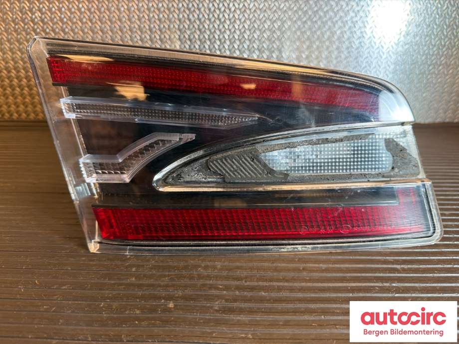 Baklykt venstre indre til Tesla Model S, 2016-2021 (Fase 2) (TESLA|6005925-00-C)