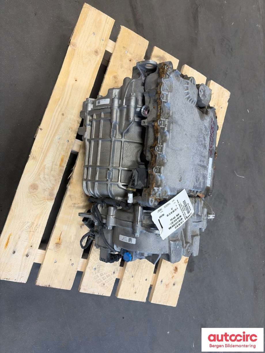 Motor elbil bak til Mercedes EQA, 2021-->> (MERCEDES|A 243 340 88 02)