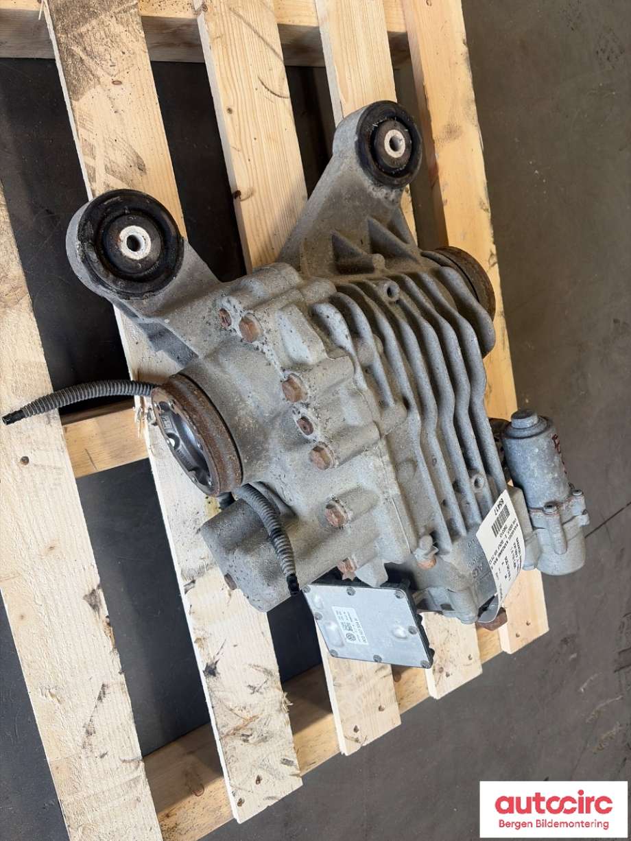 Kardang klokke bak til VW Golf VII, 2012-2017 (Fase 1)  (VOLKSWAGEN|)