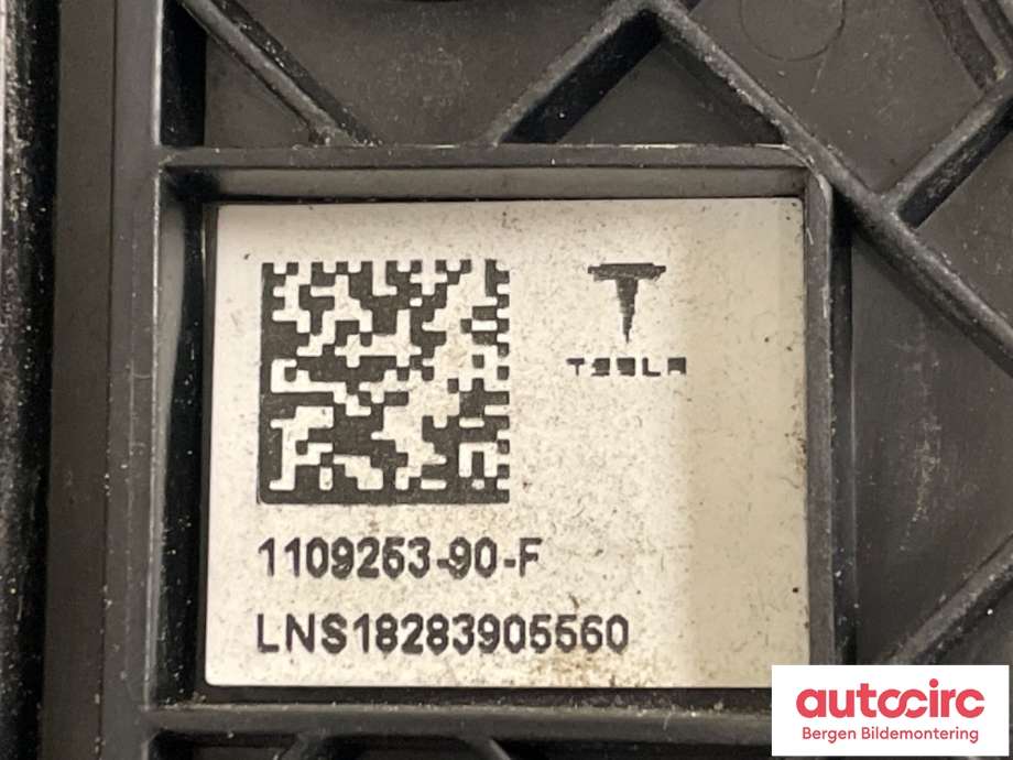 Kamera til Tesla Model 3 2018-2023 (Fase 1)  (TESLA|1109253-90-F|)