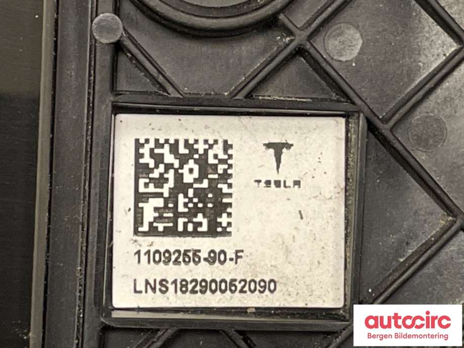 Kamera til Tesla Model 3 2018-2023 (Fase 1) (TESLA|1109255-00-J||1109255-90-F)