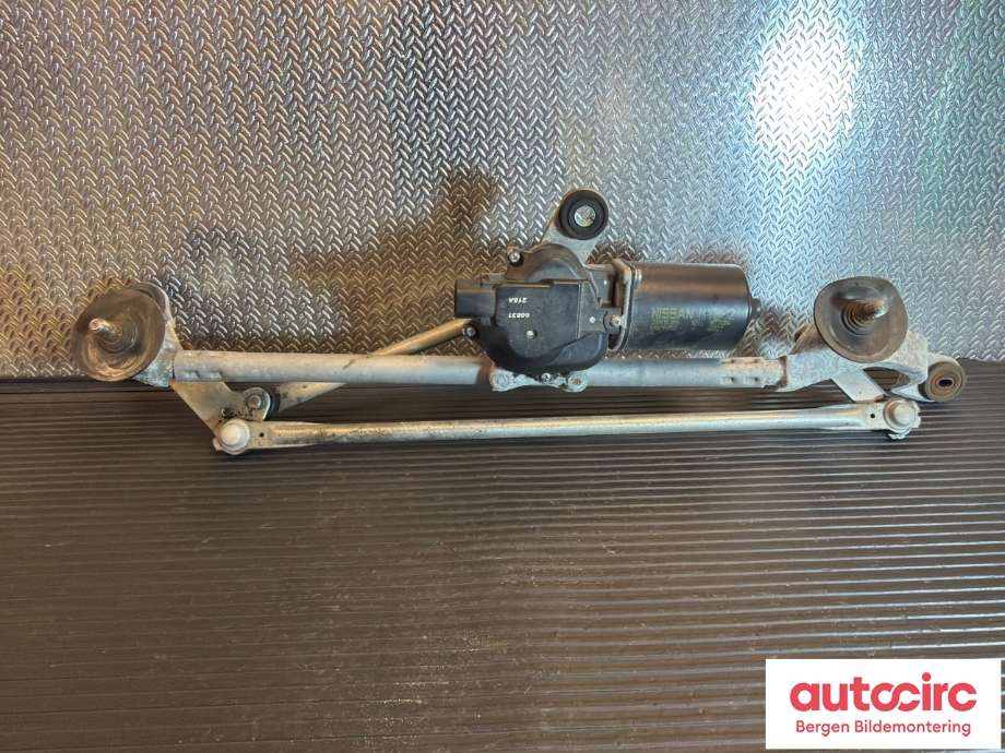 Viskermotor frontrute til Nissan NV200 2010-2019 (NISSAN|28810BJ10A|)