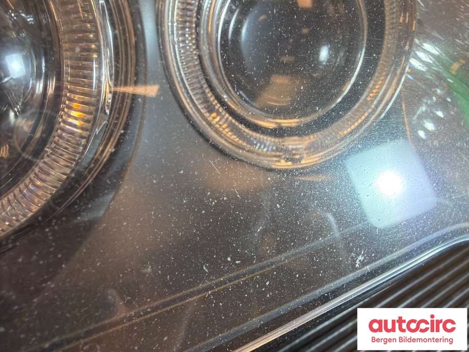 Frontlykt venstre halogen til BMW X3 2007-2010 (Fase 2) (E83) (E83) (BMW|63 12 7 162 189||7162191-05)