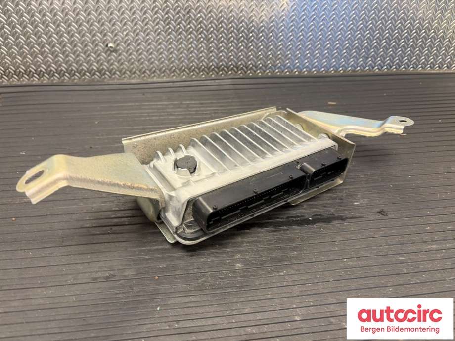 Styreenhet motor til Toyota Yaris 2014-2020 (Type III, Fase 2) (TOYOTA|896610U710|)