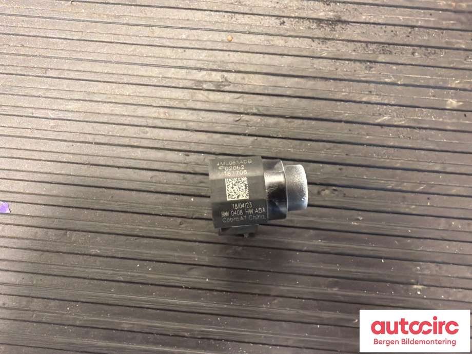 Parkeringssensor bak til Toyota Yaris 2014-2020 (Type III, Fase 2)  (TOYOTA|4ML061ADB|)