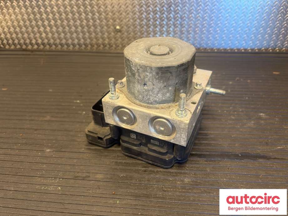 ABS sentral til Mercedes B-Klasse 2011-2018 (W246) (W246) (MERCEDES|A 000 431 16 00|)