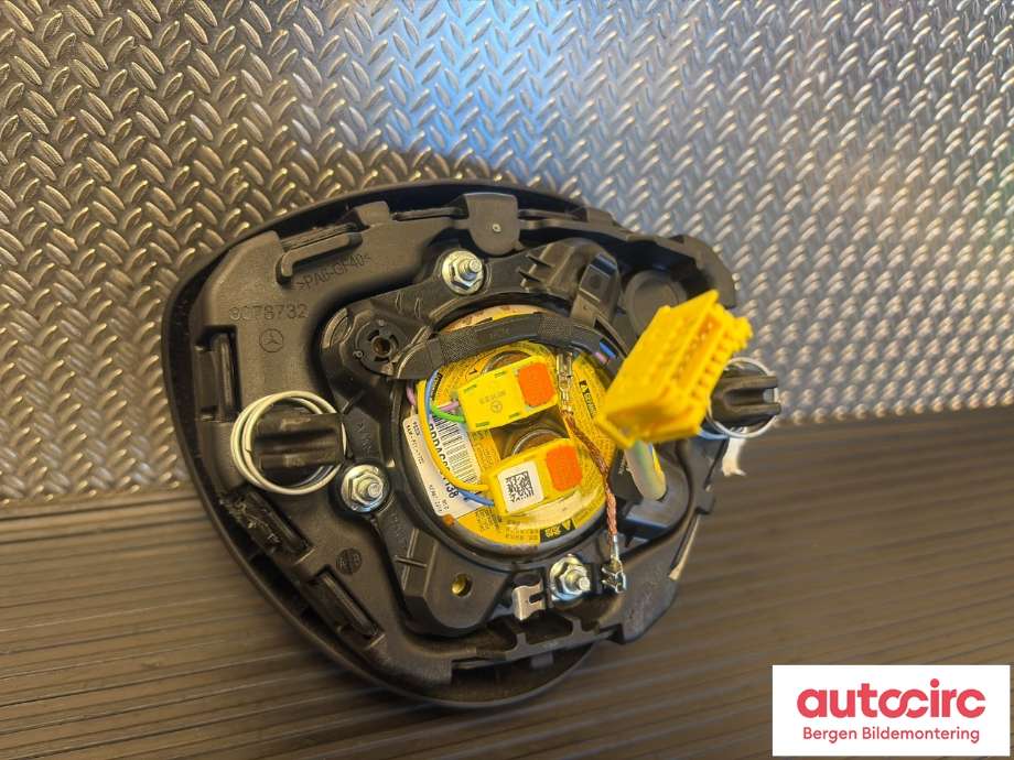 Airbag rattpute til Mercedes B-Klasse 2011-2018 (W246) (W246) (MERCEDES|A 000 860 07 00 911|A 000 860 43 03|)