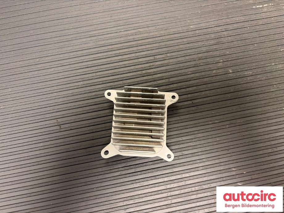 Styreenhet xenon/ballast til Tesla Model Y 2021-2024 (Type I) (TESLA|P1802471-11-E|)