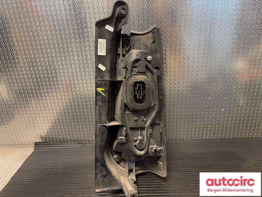 Baklykt venstre til Citroën Berlingo 2015-2019 (Type II, Fase 2) (CITROEN|96 772 055 80|)
