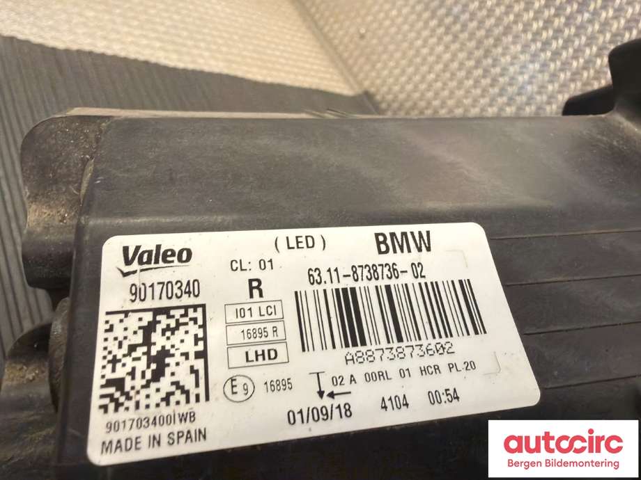 Frontlykt høyre halogen til BMW i3 2013-2022 (BMW|63 11 8 494 338||63118738736)