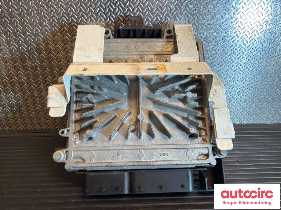 Styreenhet motor til Volvo V70, 2007-2013 (Type III, Fase 1) (VOLVO|36001123)