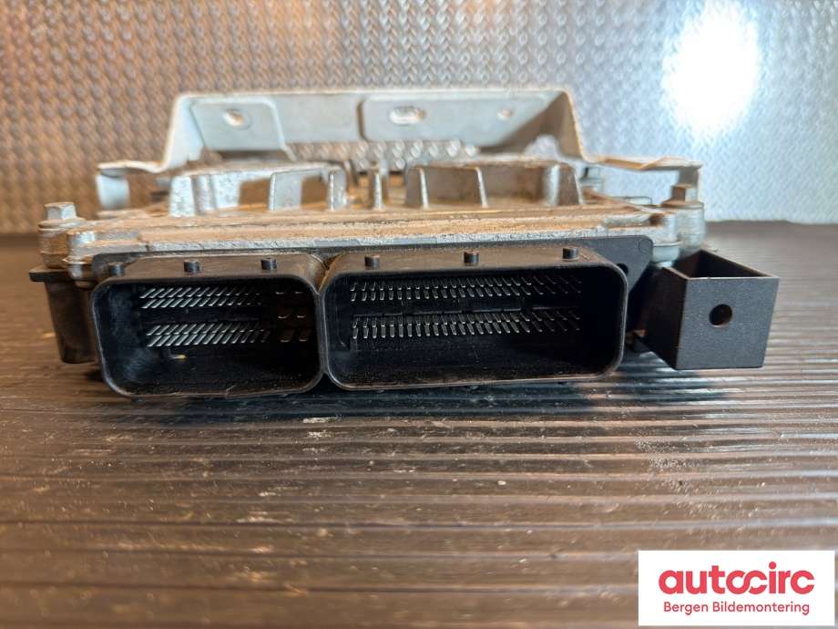 Styreenhet motor til Volvo V70 2007-2013 (Type III, Fase 1) (VOLVO|36001123|)