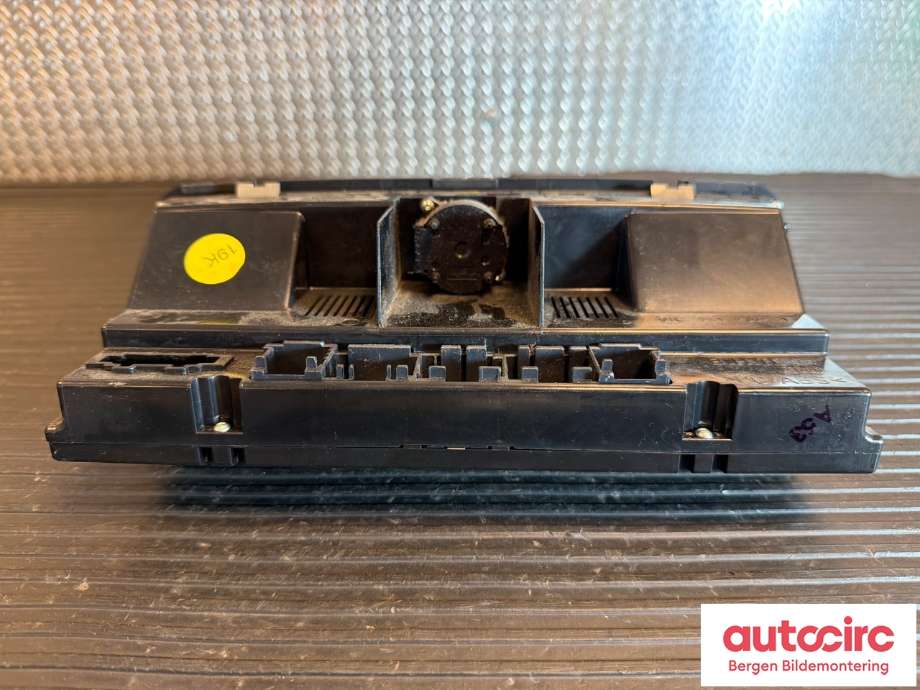 Varmeapparat betjening til Audi A8 2003-2010 (Type II) (AUDI|4E0 820 043 G||4E0 820 043 A)